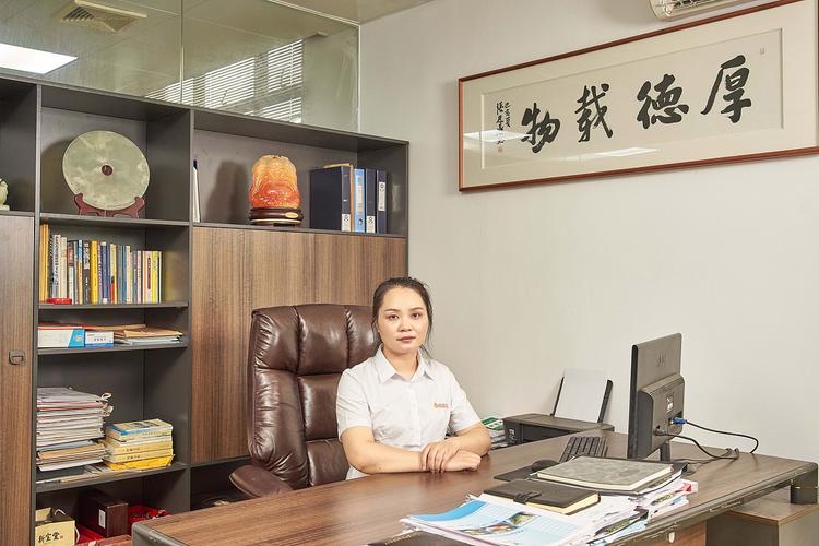 匠心制造，绿动未来——XX餐盒企业形象宣传策划案